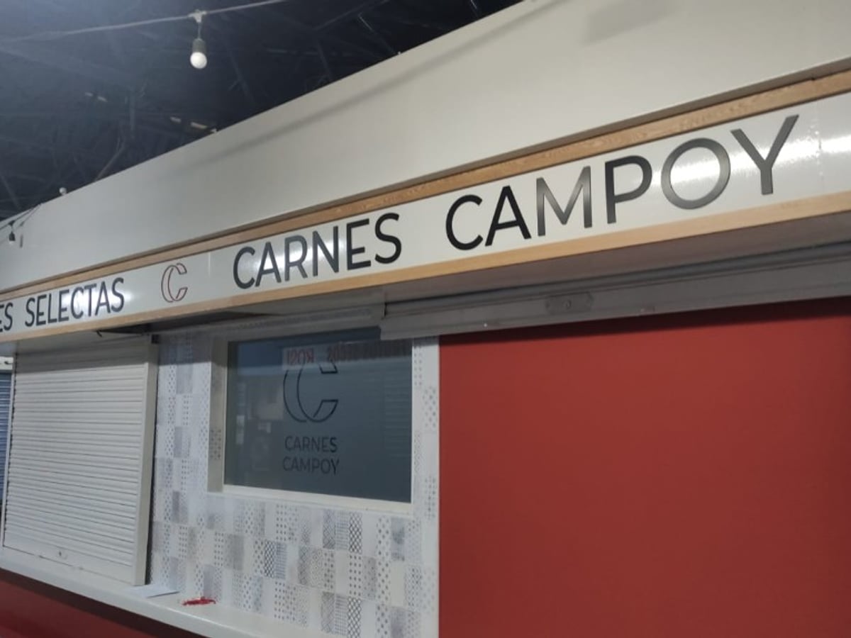 Puesto Carnes Campoy en mercado